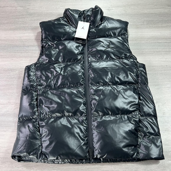 NEW Jordan Puffer Vest Mens Small Black Therma-FIT Down Fill Zip Repel FV7273